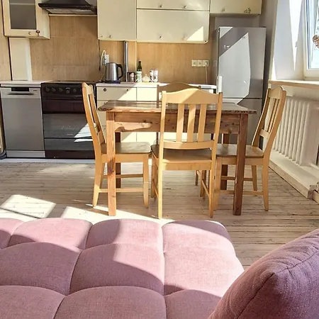 Comfortable In Center Apartmán